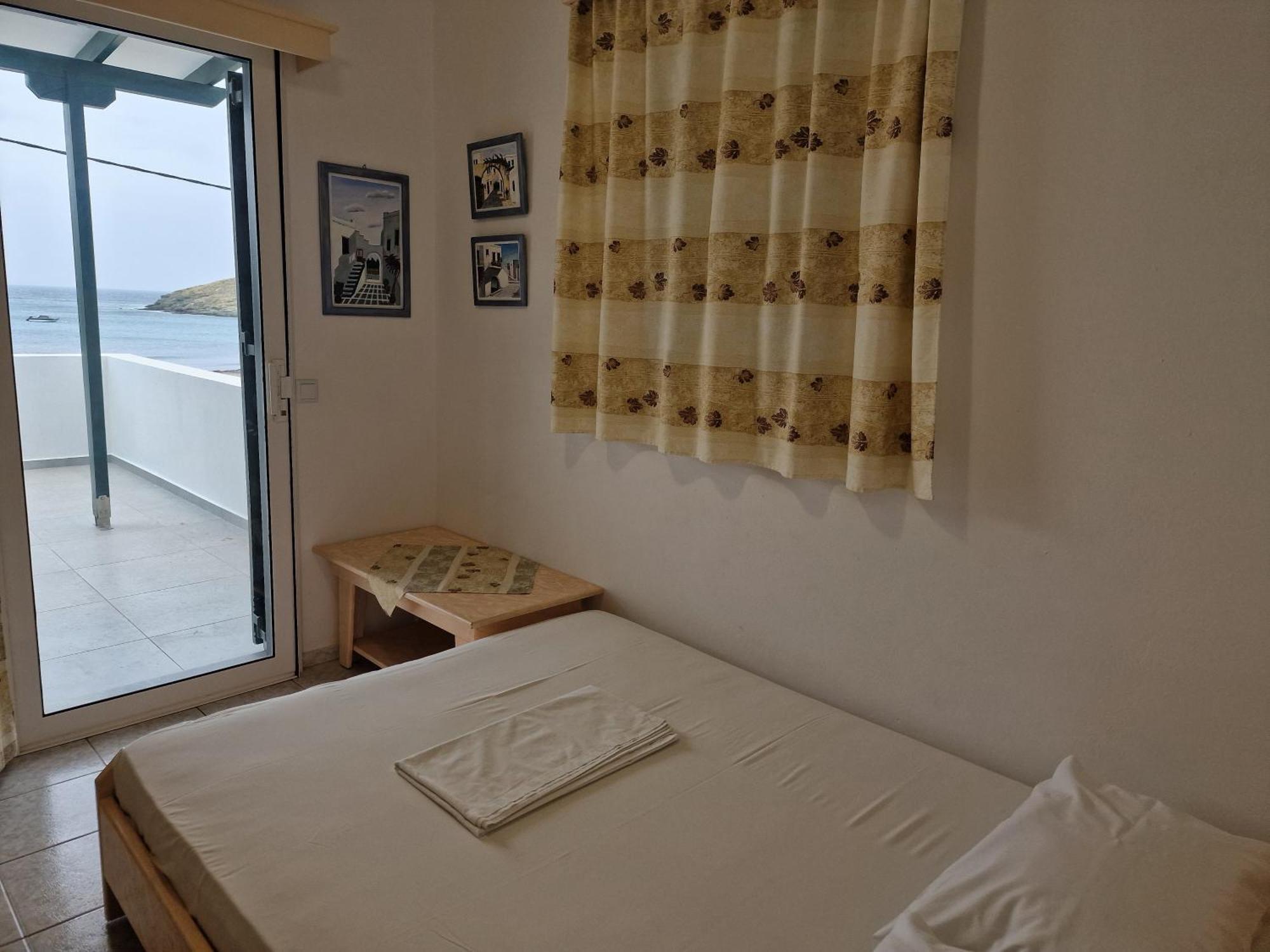 Porto Apergis Aparthotel Agios Ioannis  Exterior photo
